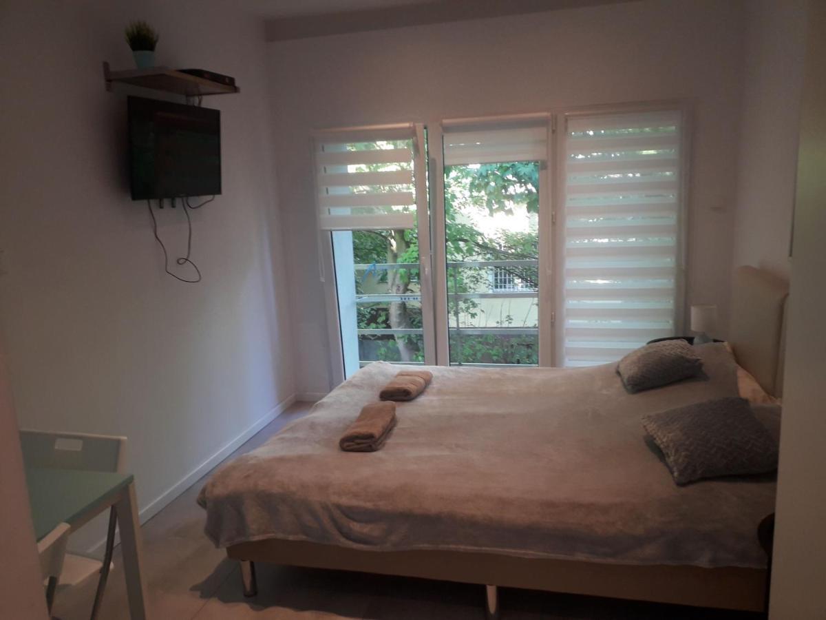 Helios Apartments سوبوت المظهر الخارجي الصورة