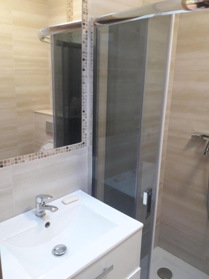 Helios Apartments سوبوت المظهر الخارجي الصورة